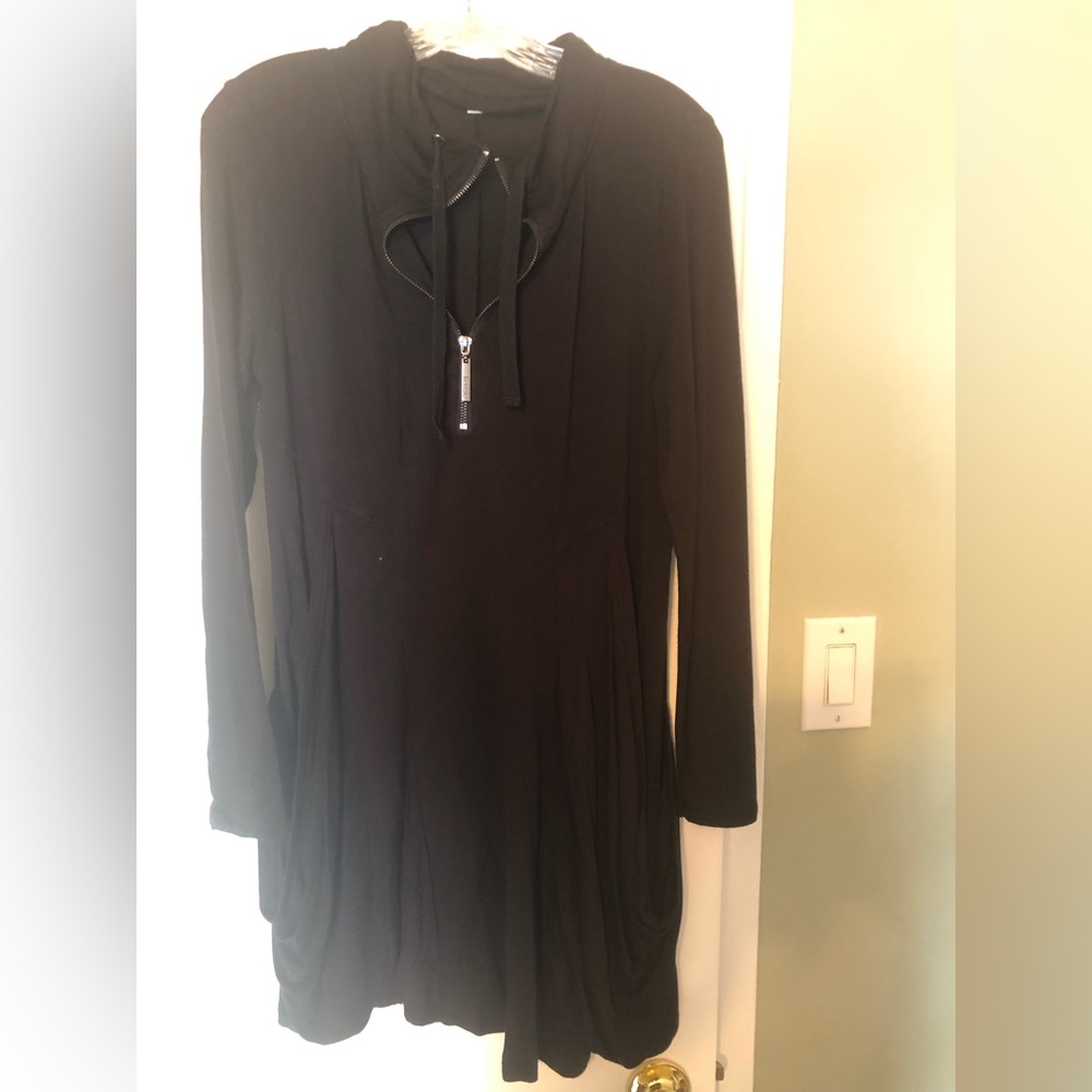 Kenzie black long sleeves dress